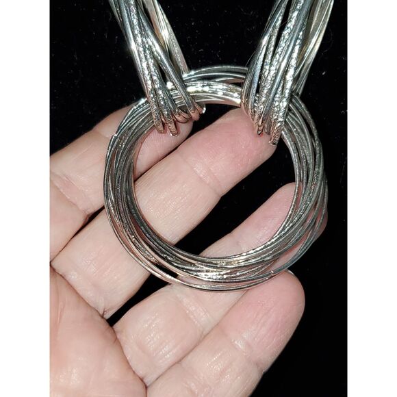 A Silver Tone Chunky Statement Necklace Power Career Evening Metallic - Picture 4 of 10